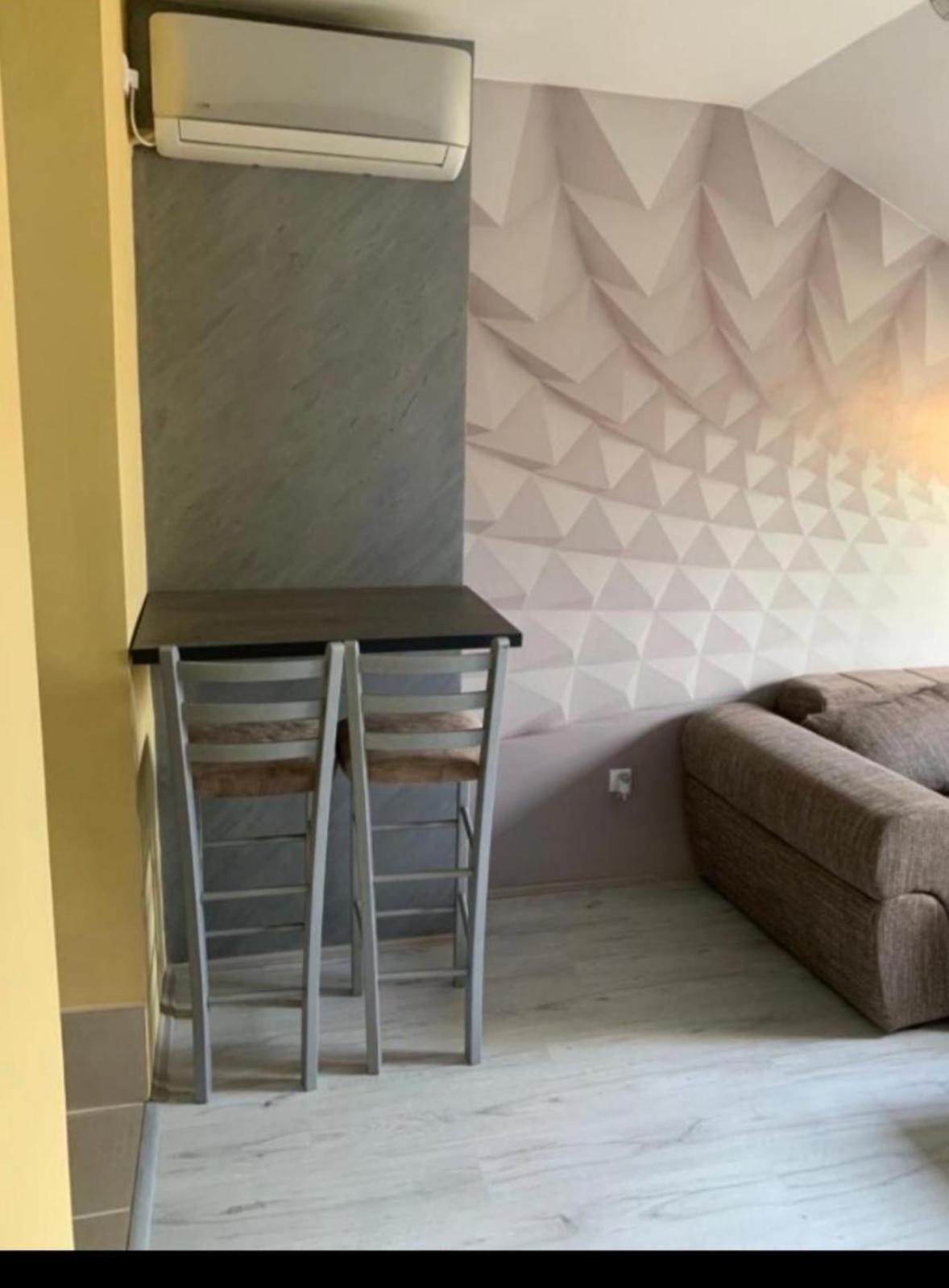 Zara Apartman Krusevac - Centar Daire Dış mekan fotoğraf